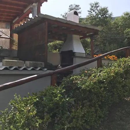 Famiglia Caminati Bed & Breakfast *